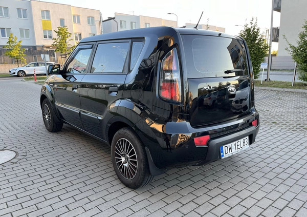 Kia Soul cena 22900 przebieg: 139700, rok produkcji 2009 z Wrocław małe 529